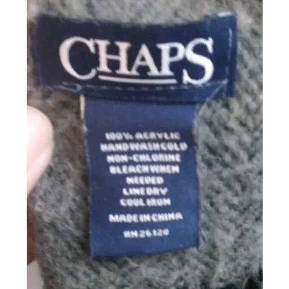 Chaps Winter Scarf Gray Black Plaid 60x11 Super Soft 100% Acrylic - Picture 4 of 4